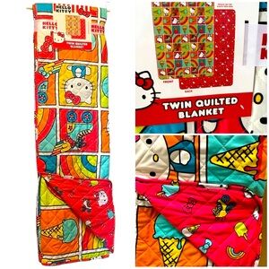 NWT Hello Kitty Reversible Twin Quilted Blanket